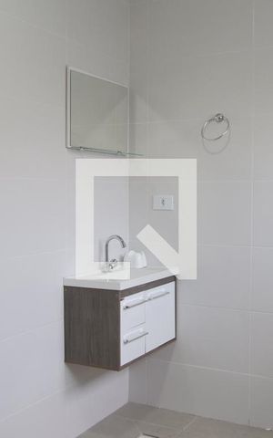 Casa para alugar com 376m², 3 quartos e 6 vagasBanheiro Social 1