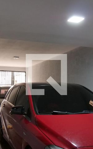 Casa para alugar com 376m², 3 quartos e 6 vagasGaragem