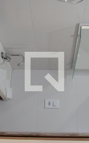 Casa para alugar com 376m², 3 quartos e 6 vagasBanheiro Social 3
