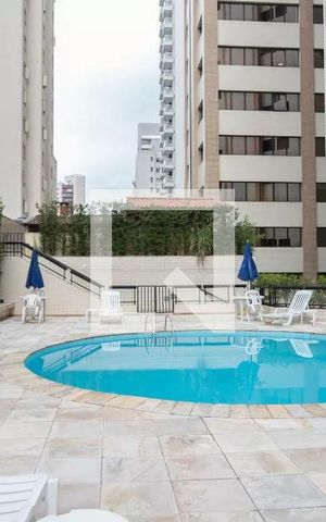 Apartamento para alugar com 76m², 3 quartos e 1 vaga Apartamento para alugar com 76m², 3 quartos e 1 vagaÁrea comum - Piscina