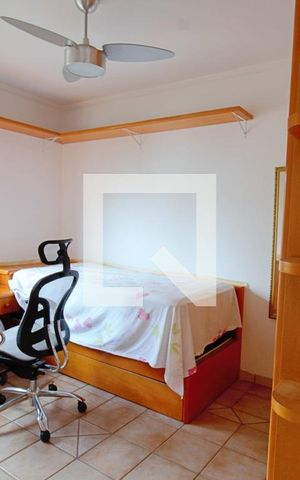 Apartamento à venda com 170m², 4 quartos e 3 vagas Apartamento à venda com 170m², 4 quartos e 3 vagasQuarto 4