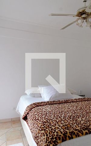 Apartamento à venda com 170m², 4 quartos e 3 vagas Apartamento à venda com 170m², 4 quartos e 3 vagasSuíte 1