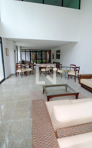 Apartamento à venda com 170m², 4 quartos e 3 vagas Apartamento à venda com 170m², 4 quartos e 3 vagasÁrea comum - Salão de festas