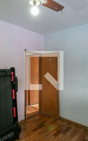 Casa à venda com 150m², 3 quartos e 4 vagas Casa à venda com 150m², 3 quartos e 4 vagasQuarto Suíte