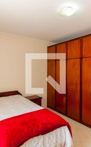 Casa à venda com 200m², 2 quartos e 2 vagas Casa à venda com 200m², 2 quartos e 2 vagasQuarto 2