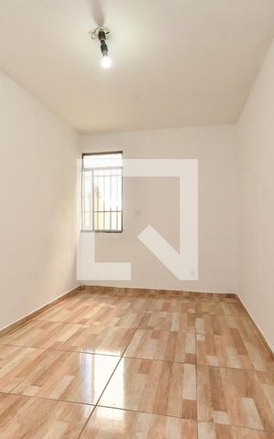 Apartamento à venda com 41m², 1 quarto e sem vaga Apartamento à venda com 41m², 1 quarto e sem vagaSala