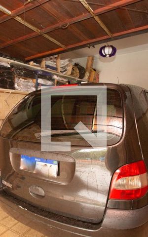Casa à venda com 200m², 3 quartos e 2 vagasGaragem