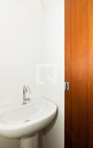 Casa de condomínio à venda com 80m², 2 quartos e 1 vaga Casa de condomínio à venda com 80m², 2 quartos e 1 vagaLavabo