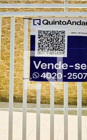 Casa de condomínio à venda com 80m², 2 quartos e 1 vaga Casa de condomínio à venda com 80m², 2 quartos e 1 vagaFachada com Plaquinha