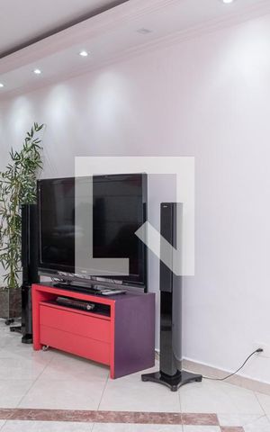 Casa à venda com 220m², 3 quartos e 2 vagas Casa à venda com 220m², 3 quartos e 2 vagasSala 1