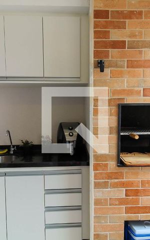 Apartamento à venda com 73m², 2 quartos e 1 vaga Apartamento à venda com 73m², 2 quartos e 1 vagaVaranda