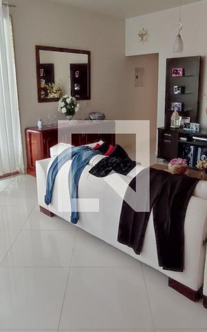 Casa à venda com 606m², 5 quartos e 1 vaga Casa à venda com 606m², 5 quartos e 1 vagaSala 2