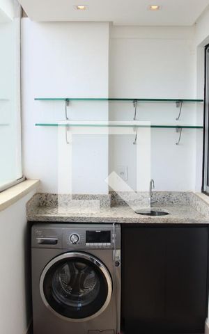 Apartamento para alugar com 57m², 1 quarto e 1 vagaVaranda