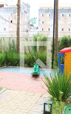 Apartamento para alugar com 32m², 2 quartos e sem vagaPlayground