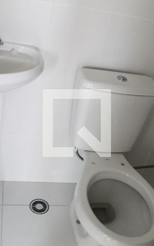 Apartamento para alugar com 32m², 2 quartos e sem vagaBanheiro