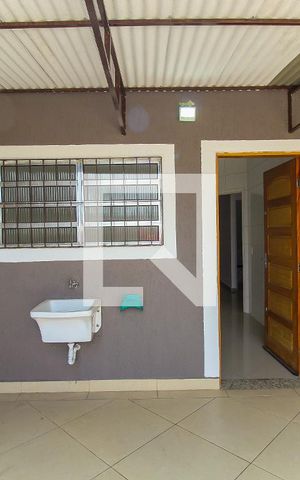 Casa à venda com 125m², 2 quartos e 3 vagas Casa à venda com 125m², 2 quartos e 3 vagasÁrea de Serviço