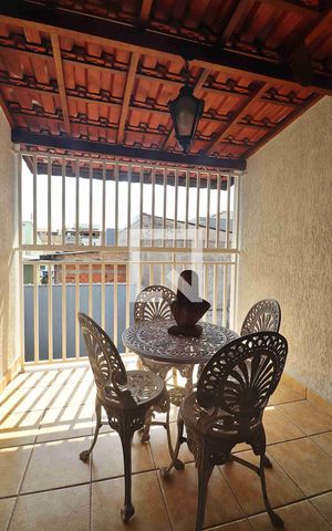 Casa à venda com 272m², 3 quartos e 6 vagasVaranda do Quarto 3 - Suíte