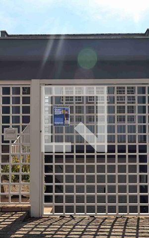 Casa à venda com 272m², 3 quartos e 6 vagasFachada