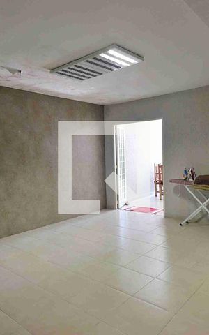 Casa à venda com 272m², 3 quartos e 6 vagasGaragem