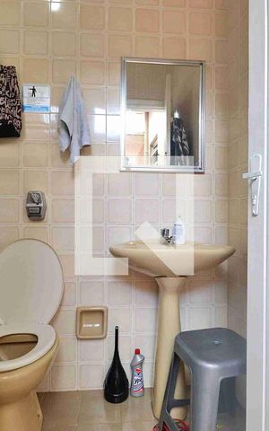 Casa à venda com 210m², 3 quartos e 7 vagasBanheiro 2