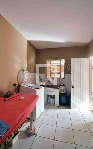 Casa à venda com 210m², 3 quartos e 7 vagasÁrea de Serviço