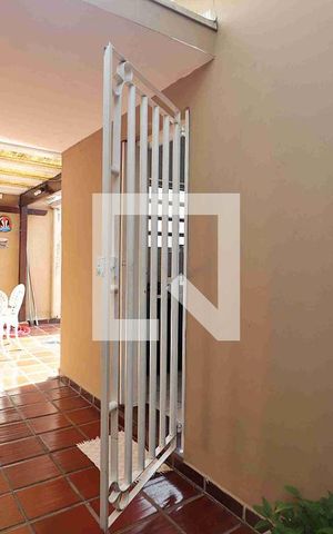 Casa à venda com 210m², 3 quartos e 7 vagasQuintal