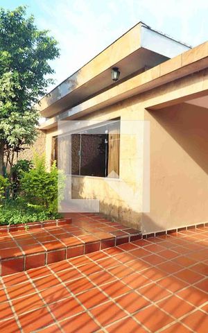 Casa à venda com 210m², 3 quartos e 7 vagasGaragem