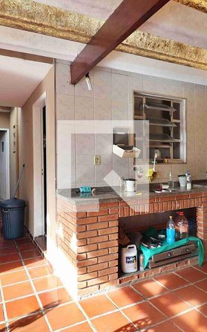 Casa à venda com 210m², 3 quartos e 7 vagasÁrea gourmet