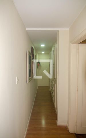 Apartamento à venda com 139m², 3 quartos e 1 vaga Apartamento à venda com 139m², 3 quartos e 1 vagaCorredor