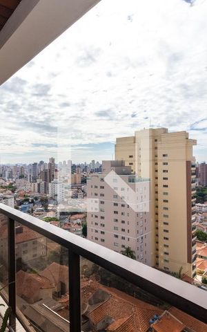 Apartamento à venda com 165m², 4 quartos e 2 vagas Apartamento à venda com 165m², 4 quartos e 2 vagasVaranda da Sala