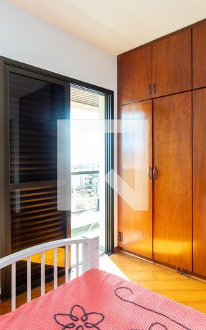 Apartamento à venda com 165m², 4 quartos e 2 vagas Apartamento à venda com 165m², 4 quartos e 2 vagasSuíte 1