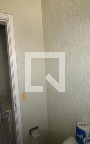 Casa de condomínio para alugar com 102m², 3 quartos e 2 vagasBanheiro