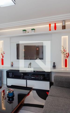 Apartamento à venda com 146m², 3 quartos e 2 vagas Apartamento à venda com 146m², 3 quartos e 2 vagasSala de estar