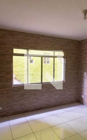 Casa à venda com 200m², 3 quartos e 6 vagas Casa à venda com 200m², 3 quartos e 6 vagasSala