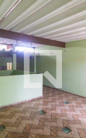 Casa à venda com 200m², 3 quartos e 6 vagas Casa à venda com 200m², 3 quartos e 6 vagasÁrea Gourmet