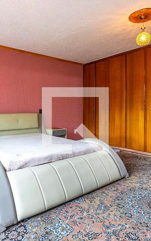Casa à venda com 440m², 4 quartos e 4 vagas Casa à venda com 440m², 4 quartos e 4 vagasSuíte 1