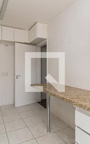 Apartamento à venda com 135m², 3 quartos e 1 vagaCozinha