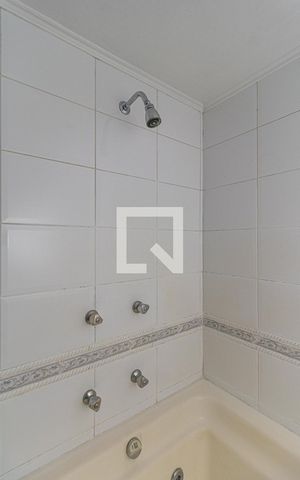 Apartamento à venda com 135m², 3 quartos e 1 vagaBanheiro da Suíte