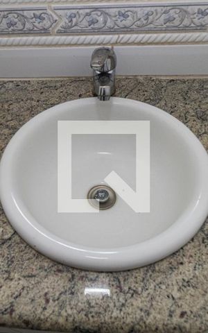 Apartamento à venda com 135m², 3 quartos e 1 vagaBanheiro da Suíte