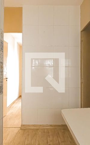 Apartamento à venda com 49m², 2 quartos e 1 vaga Apartamento à venda com 49m², 2 quartos e 1 vagaCozinha e Área de Serviço