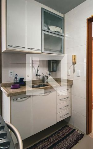 Apartamento à venda com 58m², 2 quartos e 1 vagaCozinha