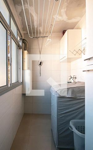 Apartamento à venda com 58m², 2 quartos e 1 vagaÁrea de Serviço