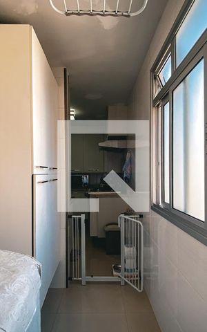 Apartamento à venda com 58m², 2 quartos e 1 vagaÁrea de Serviço