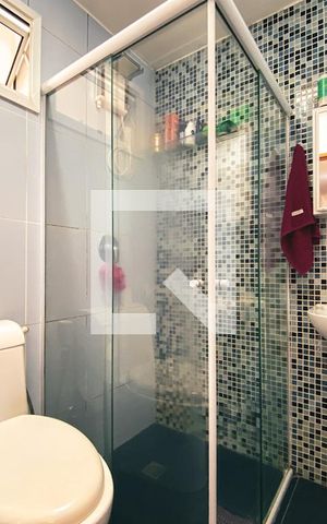 Apartamento à venda com 58m², 2 quartos e 1 vagaBanheiro 
