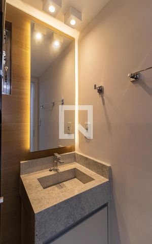 Apartamento para alugar com 43m², 1 quarto e sem vaga Apartamento para alugar com 43m², 1 quarto e sem vagaBanheiro