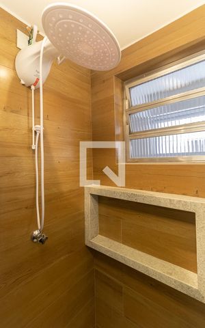 Apartamento para alugar com 43m², 1 quarto e sem vaga Apartamento para alugar com 43m², 1 quarto e sem vagaBanheiro