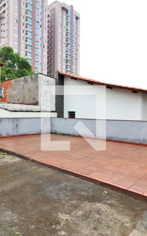 Casa à venda com 200m², 2 quartos e 2 vagasTerraço