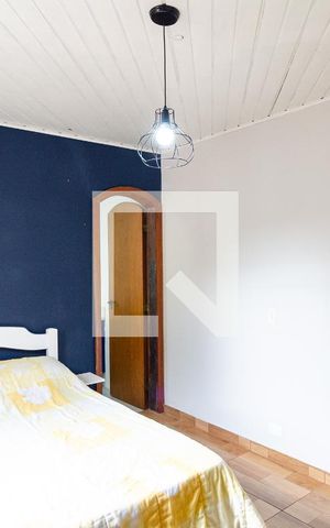 Casa à venda com 167m², 3 quartos e 2 vagas Casa à venda com 167m², 3 quartos e 2 vagasSuíte