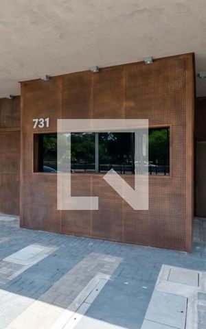 Studio para alugar com 33m², 1 quarto e 1 vaga Studio para alugar com 33m², 1 quarto e 1 vagaFachada e portaria