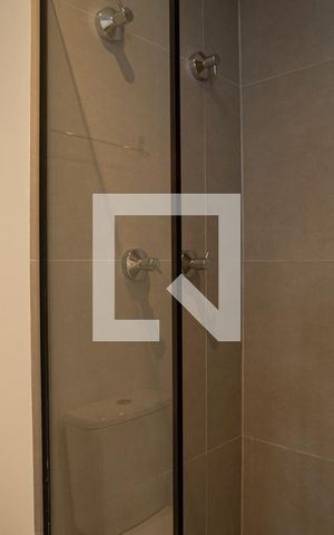 Studio para alugar com 18m², 1 quarto e sem vaga Studio para alugar com 18m², 1 quarto e sem vagaBanheiro